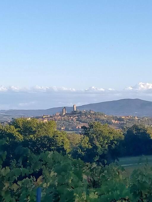 Вилла Cielo - Antica Casa Sulla Via Francigena Сан-Джиминьяно Экстерьер фото
